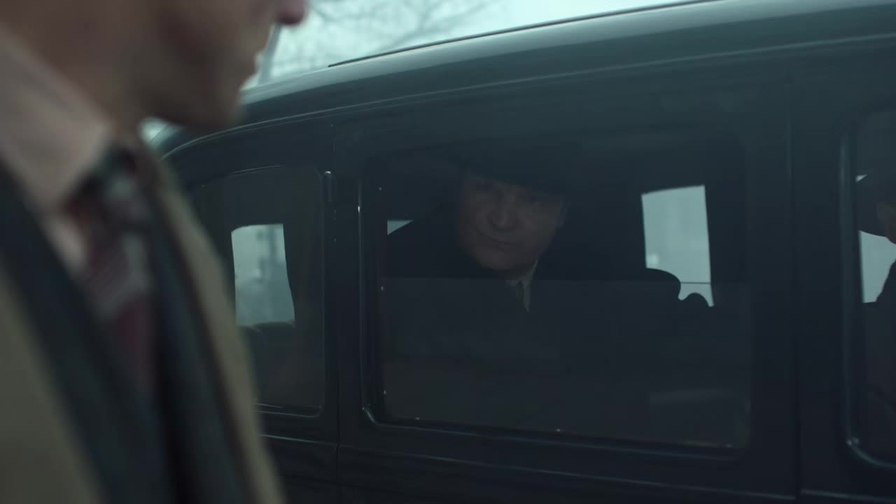 Babylon Berlin S04E11 Cz Webrip 720P H265 Hevc C4U mp4