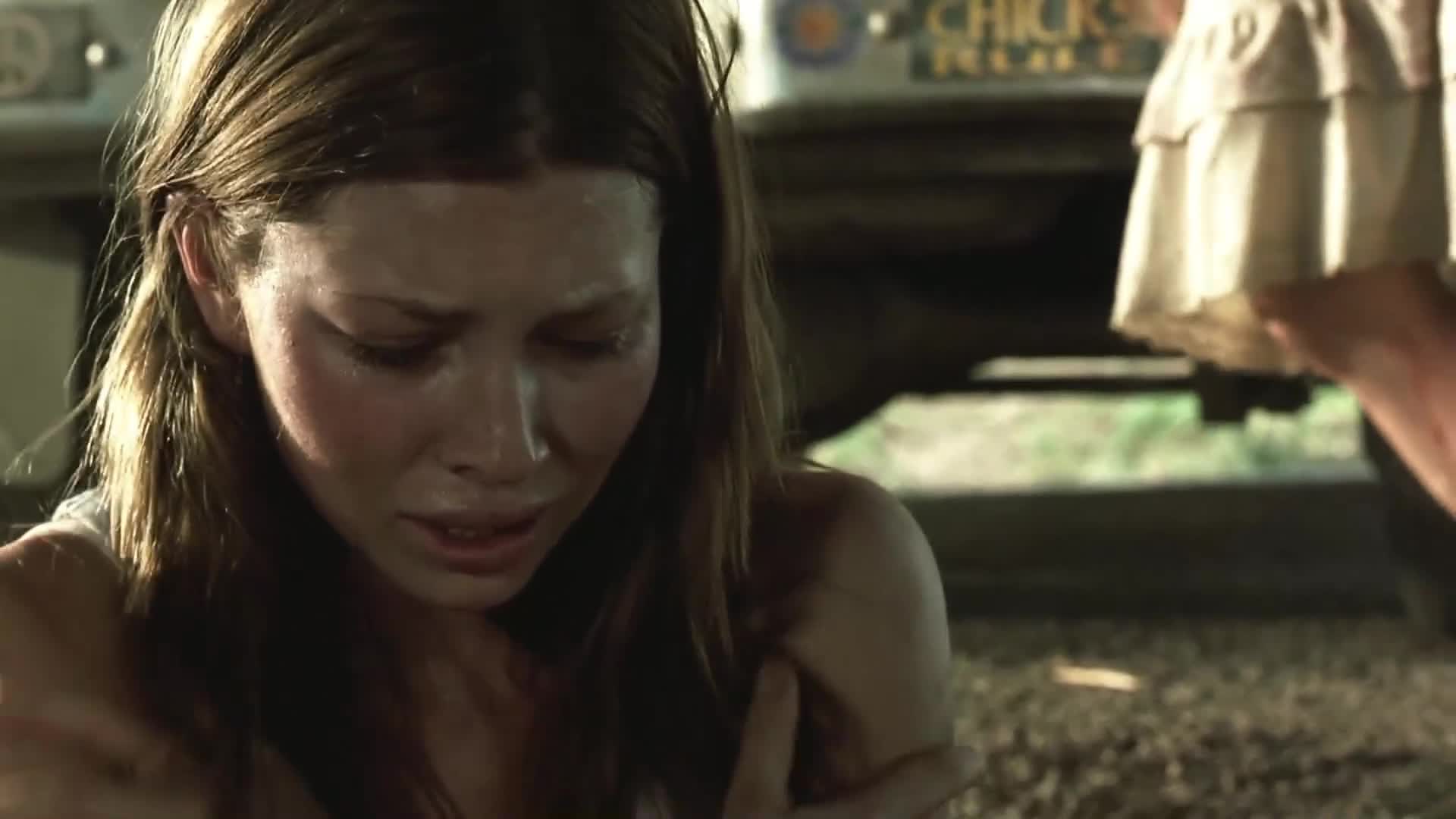 Texaský masakr motorovou pilou {2003} horor, thriller AAC 5 1 1080p CZ dabing mkv