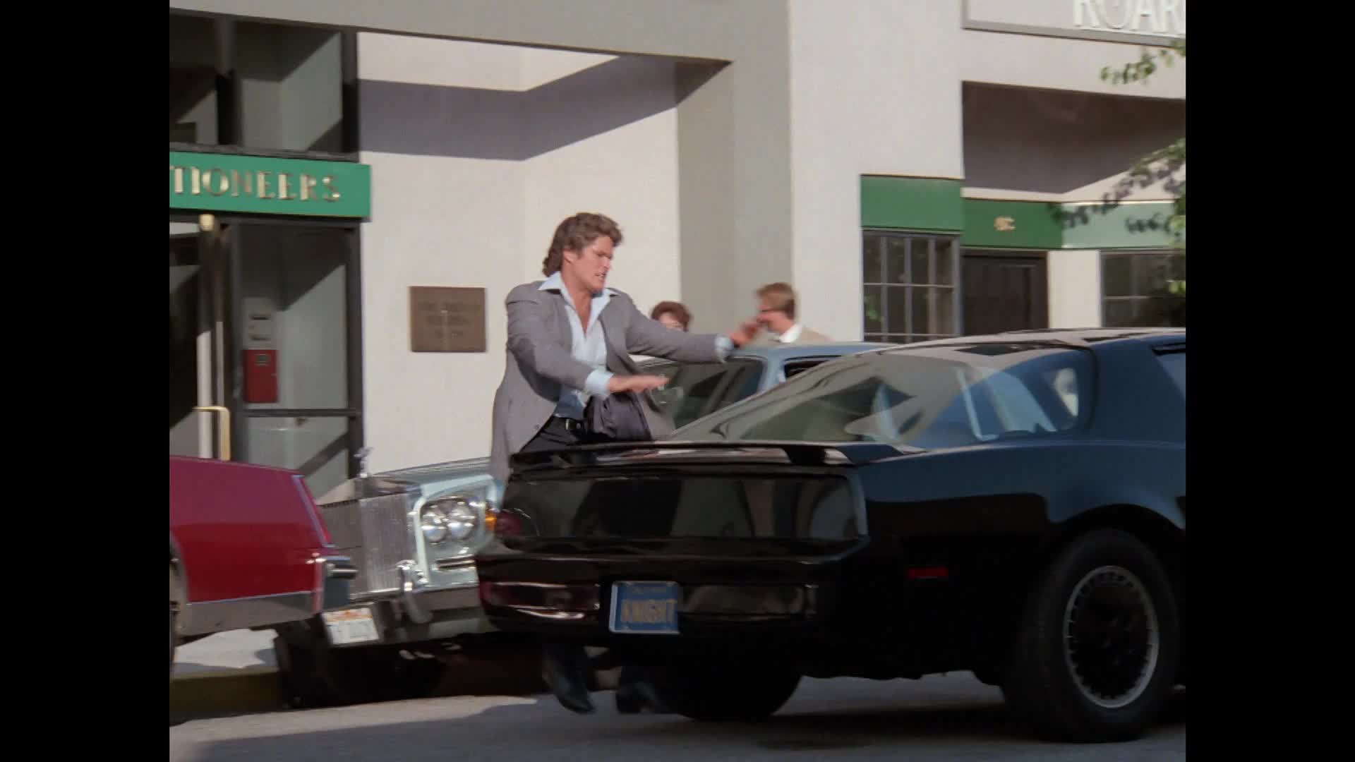 Knight Rider S03E03 22 1984 CZ dab 1080p Ledoví zloději mp4