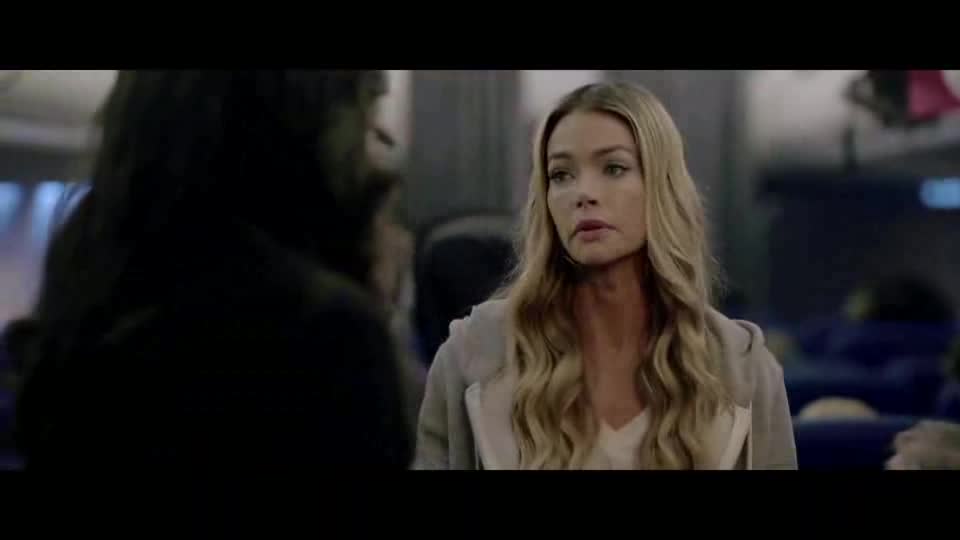 Zločin na palubě (Denise Richards, Dolph Lundgren, Jonathan Lipnicki 2017 Akční Thriller Bdrip 1080p ) Cz dabing avi