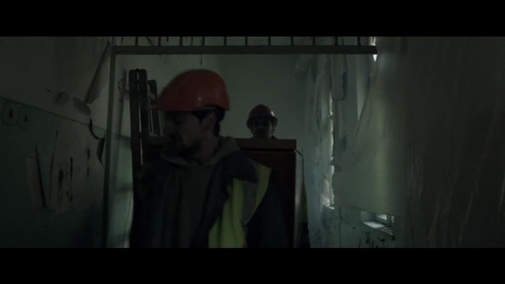 Trhlina 2019 SK dab mkv