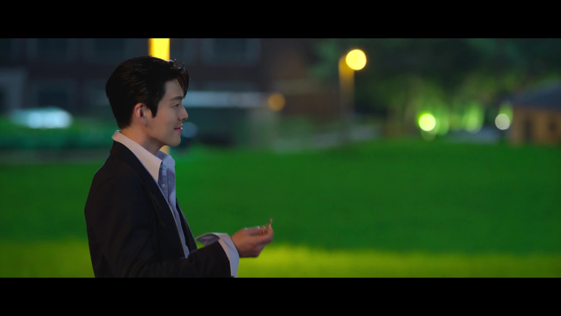 Džine, něco si přej S01E03 {2025} komedie, fantasy, romantický AAC 5 1 1080p CZ dabing mkv