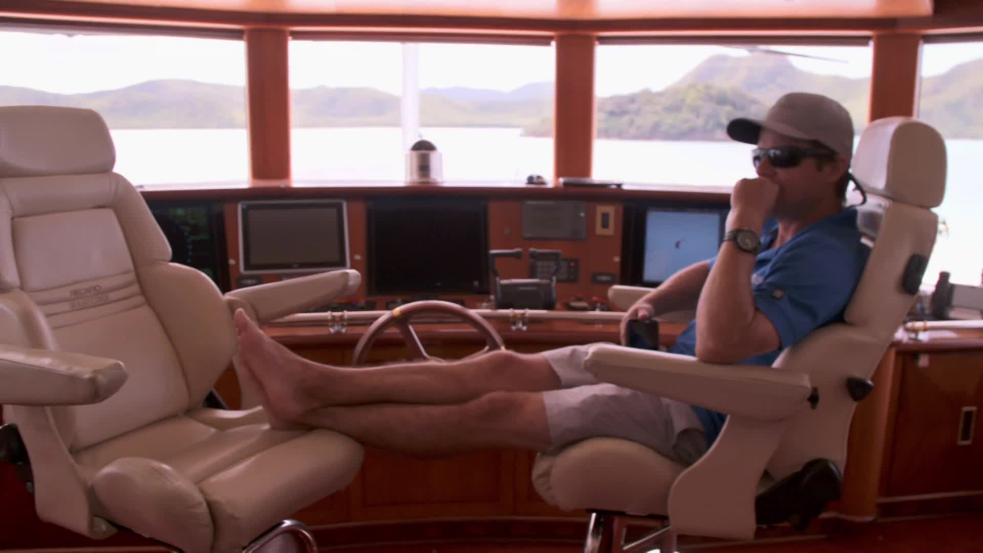 Život na jachtě S08E15 17 2020 CZ dab 1080p Neplač pro mě, Antiguo mp4