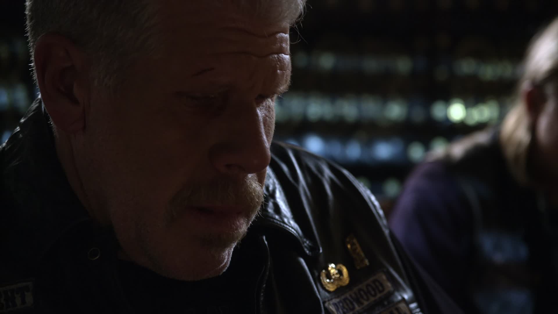 Zákon gangu S02E11 13 2009 CZ dab 1080p Musíme si pomáhat mkv