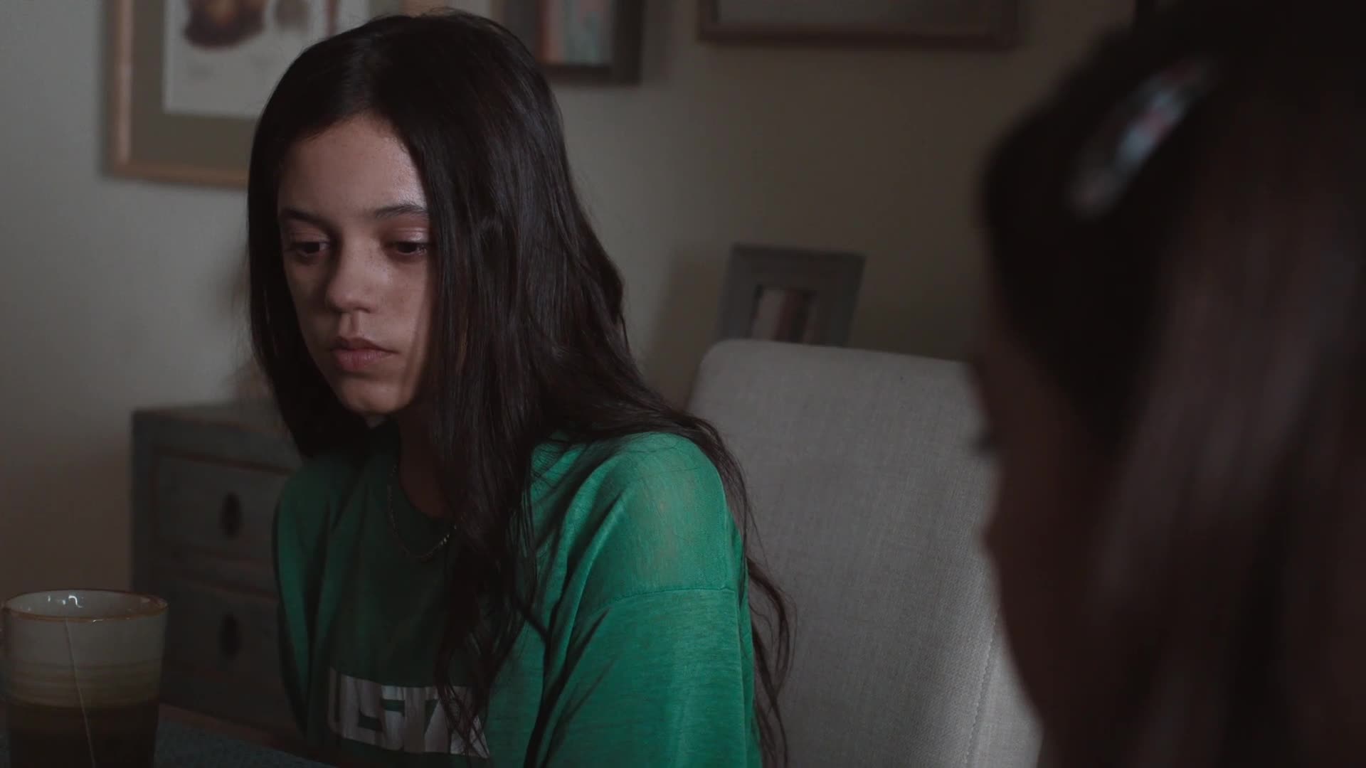 Následky (Jenna Ortega,Maddie Ziegler,Niles Fitch 2021 Dráma Bdrip 1080p ) Cz dabing mkv