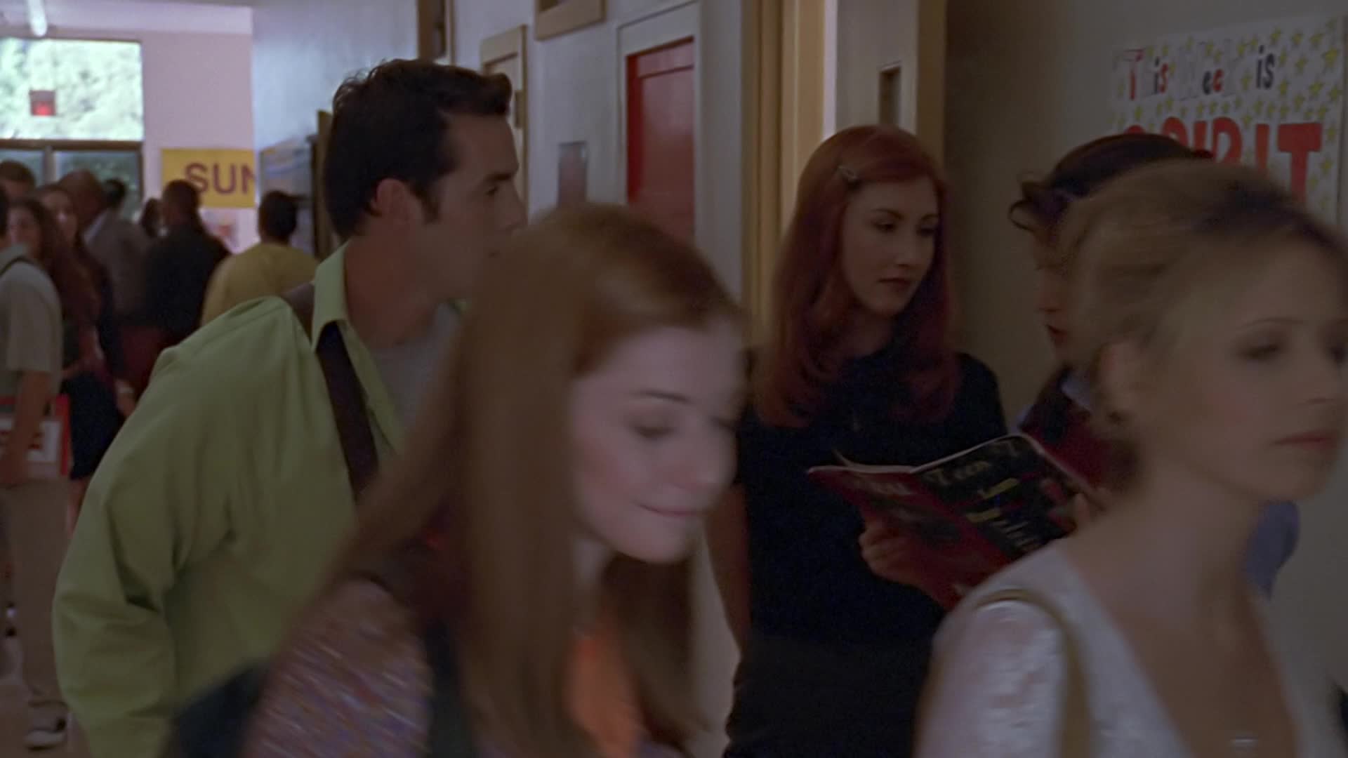 Buffy, přemožitelka upírů S02E05 22 1997 CZ dab 1080p Hadí chlapec mkv