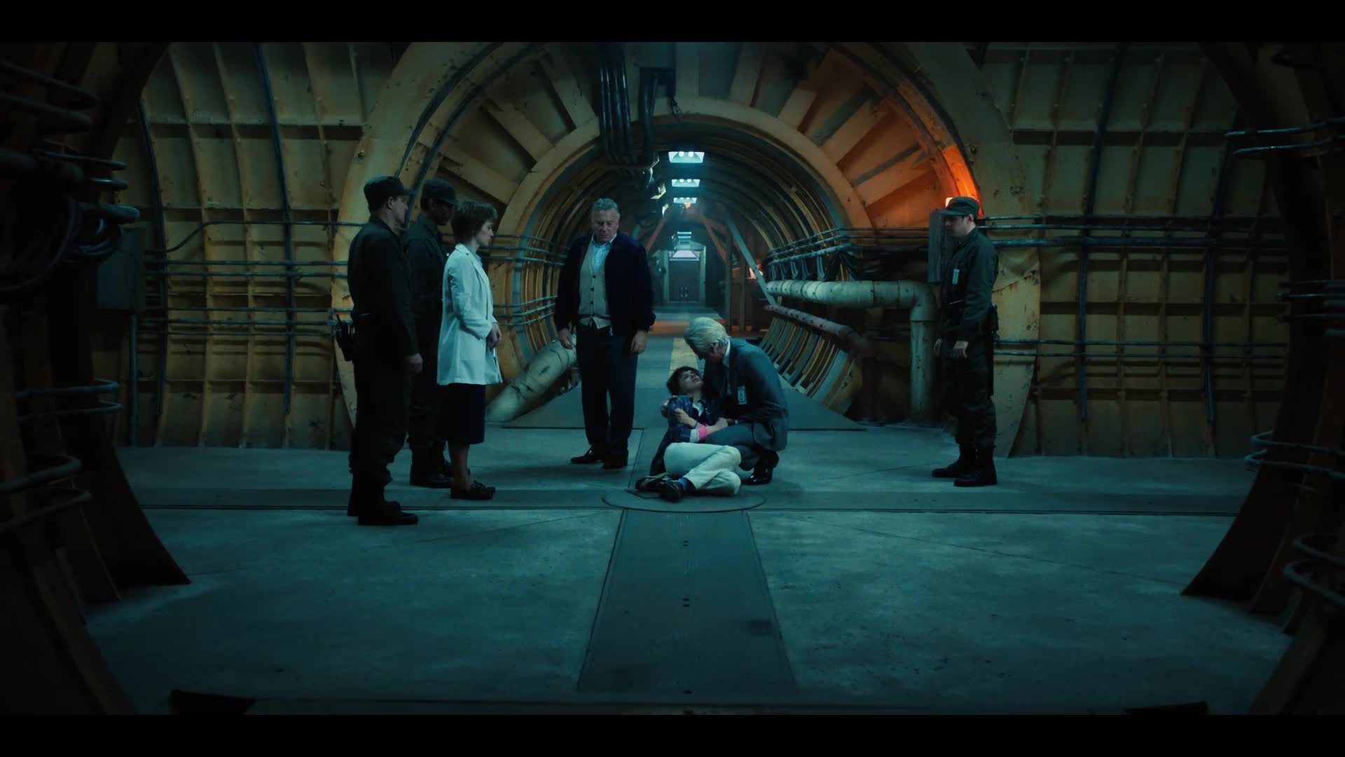 Stranger Things S04E05 09 2022 CZ dab Kapitola pátá Projekt Nina mp4