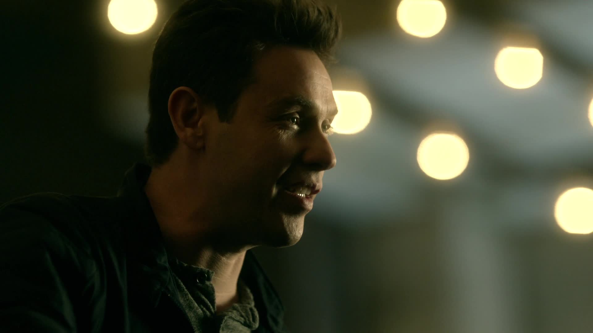 Lucifer S01E13 13 2016 CZ dab 1080p Vezmi mě zpátky do pekla mkv