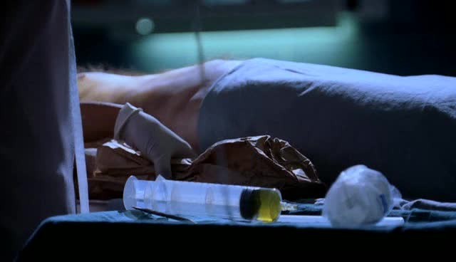 Kriminálka Miami 01x15 Živá mrtvola avi