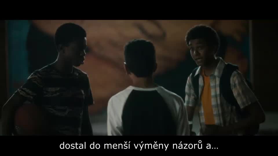 Upíři v Bronxu (Jaden Michael,Gregory Diaz IV,Sarah Gadon 2020 Komedie Horor Bdrip 1080p ) En dabing+Cz titulky mp4