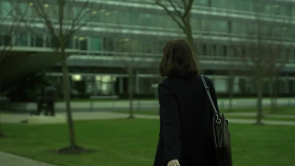 Nákaza (Marion Cotillard,Matt Damon,LaurenceFishburne,Jude Law, Kate Winslet 2011 Drama Thriller Bdrip 1080p ) Cz dabing mp4