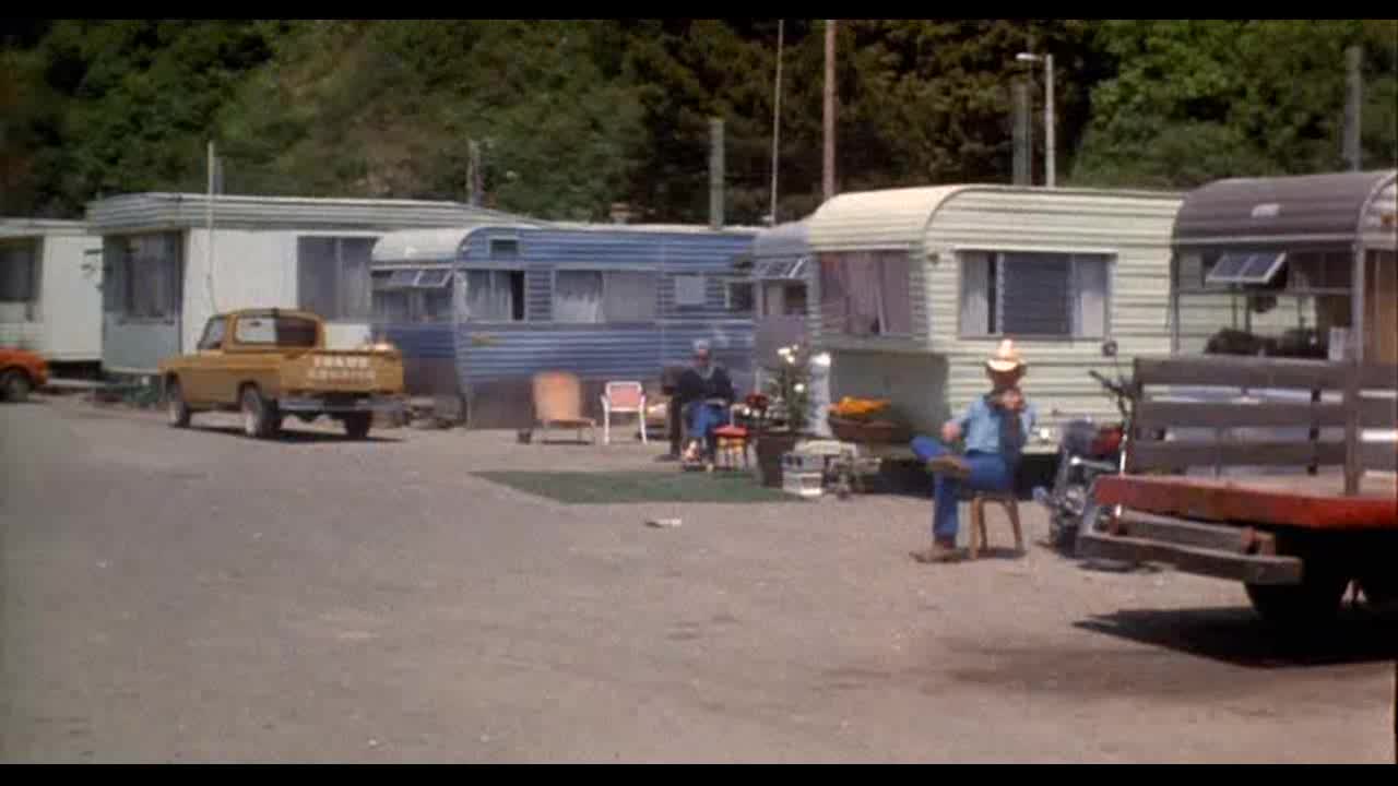 Přes palubu =1987, CZ avi