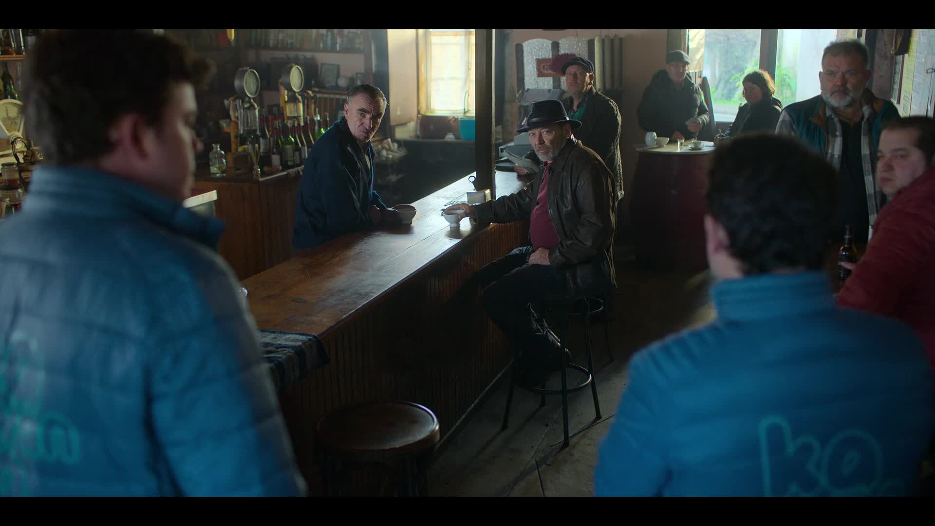 Starý pes, nové kousky S01E07 {2025} komedie AAC 5 1 1080p CZ dabing mkv