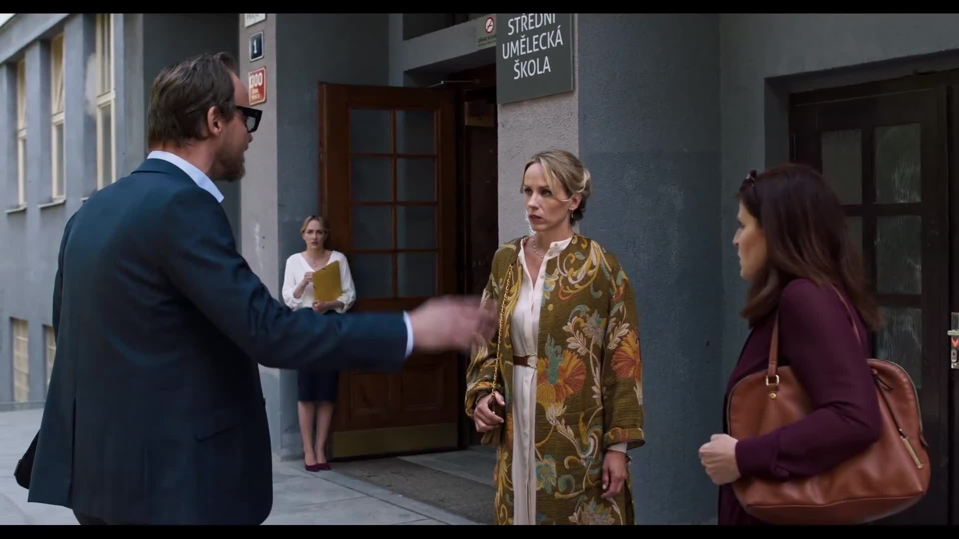 Matka v trapu (2024) komedie AAC 5 1 1080p mkv