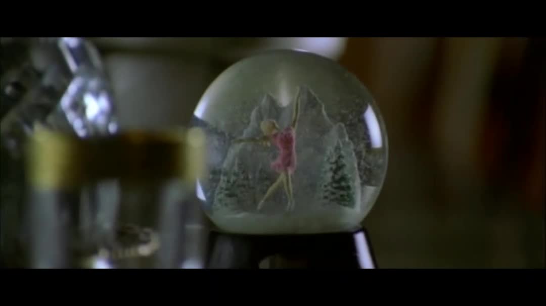 Za všechno může láska (Claire Danes,Joaquin Phoenix,Douglas Henshall 2003 Drama Thriller Romantický Sci Fi Bdrip 1080p ) Cz dabing mp4