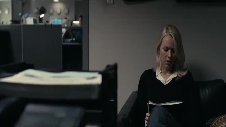 Lovná zvěř (Sean Penn, Naomi Watts, Ty Burrell 2010 Drama thriller životopisný) Cz dabing mp4