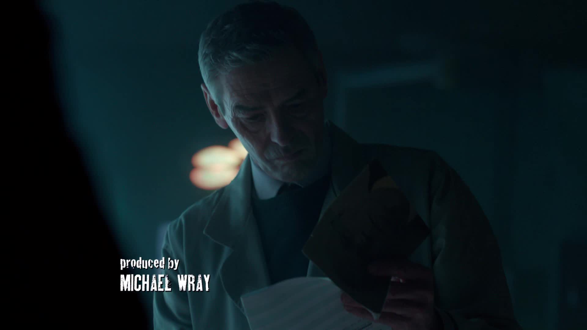 12 opic S02E10 13 2016 CZ dab 1080p Otec mkv