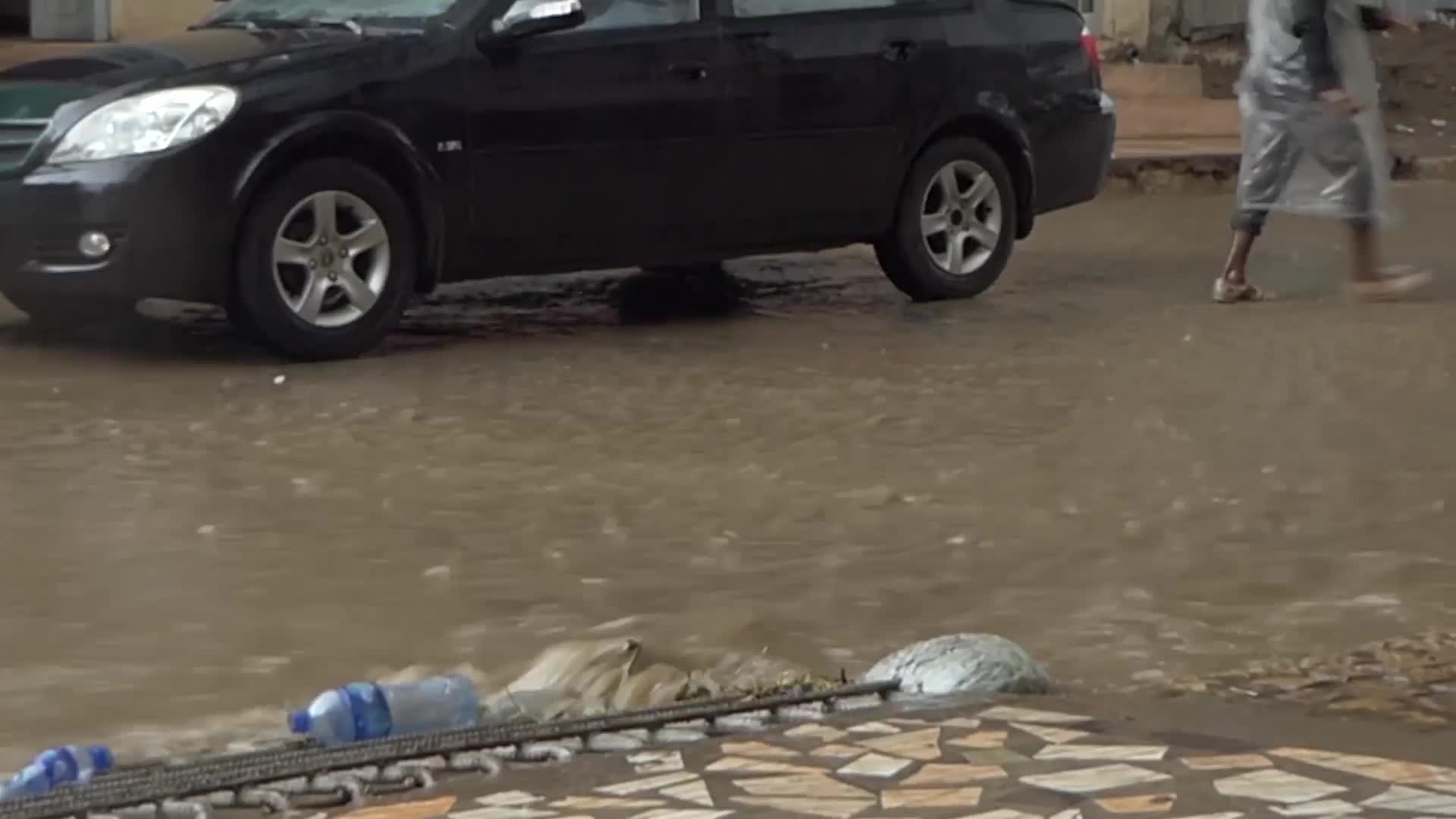 Busny Bonusy S01E11 28 2017 CZ dab 1080p BONUS Čím se nenechat překvapit při cestě po Etiopii mp4