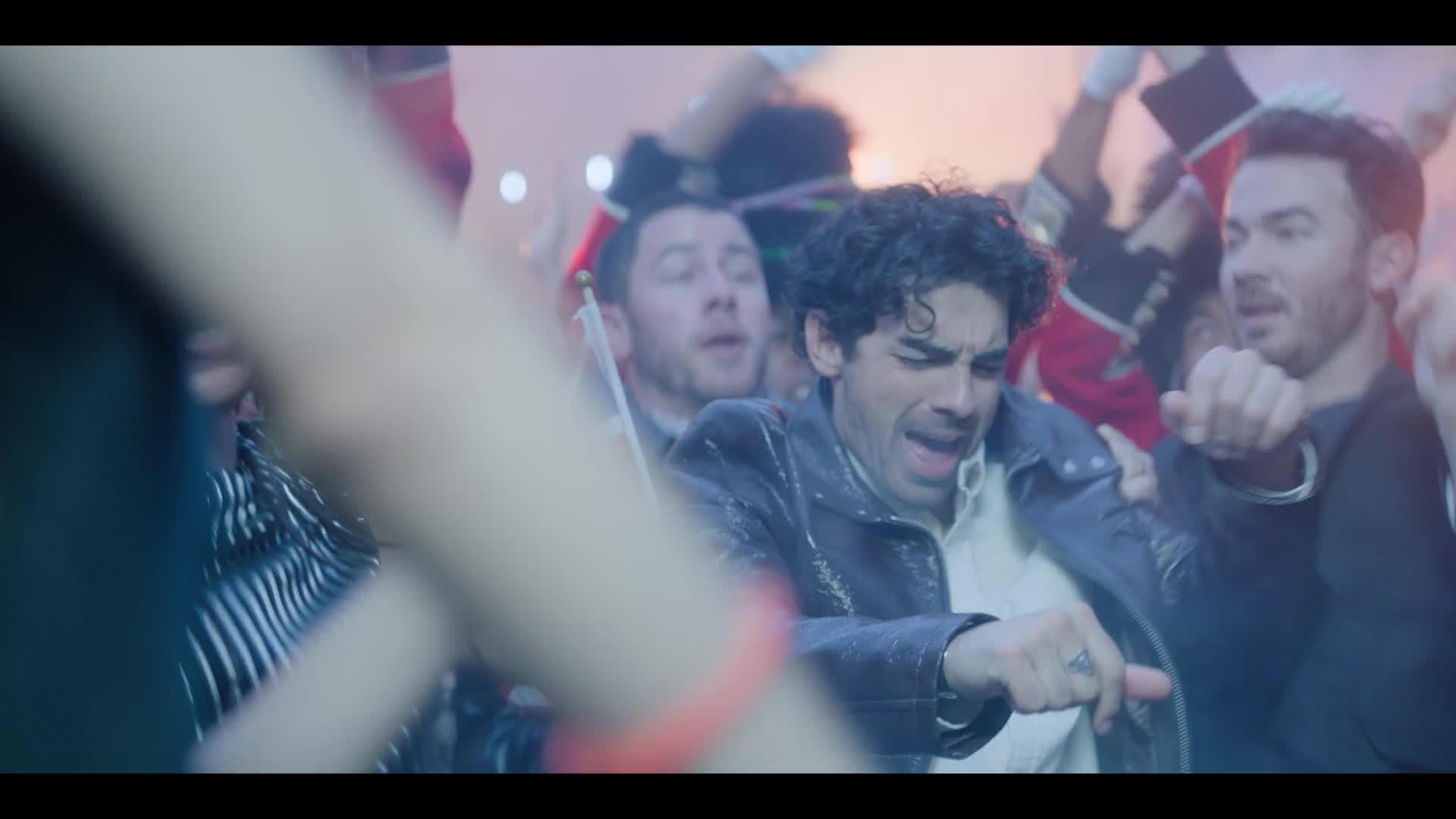 Na Vánoce doma s Jonas Brothers 2025 CZ SK dabing HD 1080p mkv