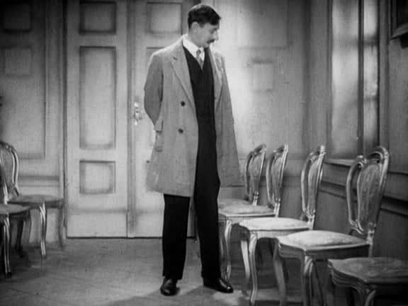 1933 Dvanáct Křesel Vlasta Burian avi