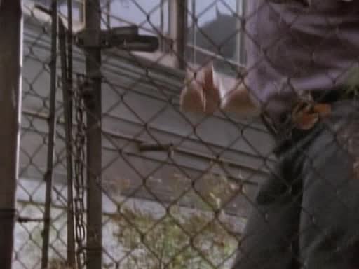 MacGyver 07x09 Nebezpečné grotesky avi