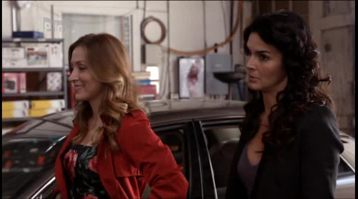 Rizzoli Isles Vraždy na pitevně 02x03 Svátek námořníků avi