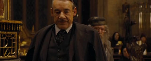 Harry Potter 4 Ohnivy pohar DVDRip XviD CZ Dabing.avi