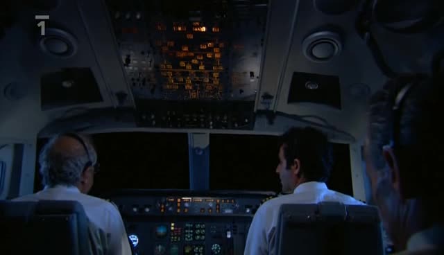 Mayday S03E08 Tajemstvi letu 990 [Death and Denial] (cz 368p) avi
