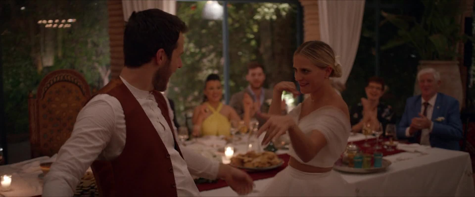 Svatba bez konce   Un Mariage Sans Fin 2025 1080p WEBRip x264 AAC5 1 CZ titulky mp4