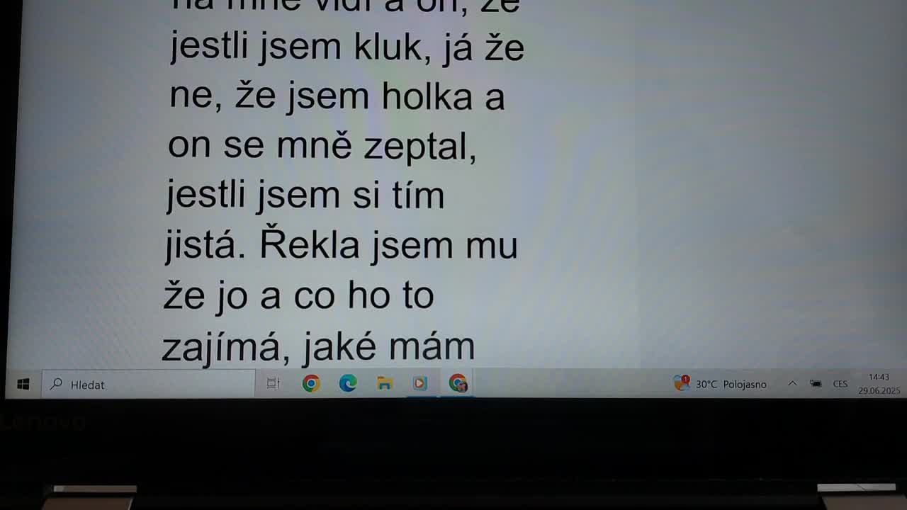 29 6 2025 princezna Marianka Mimapinková mluví s překladačem 7 mp4