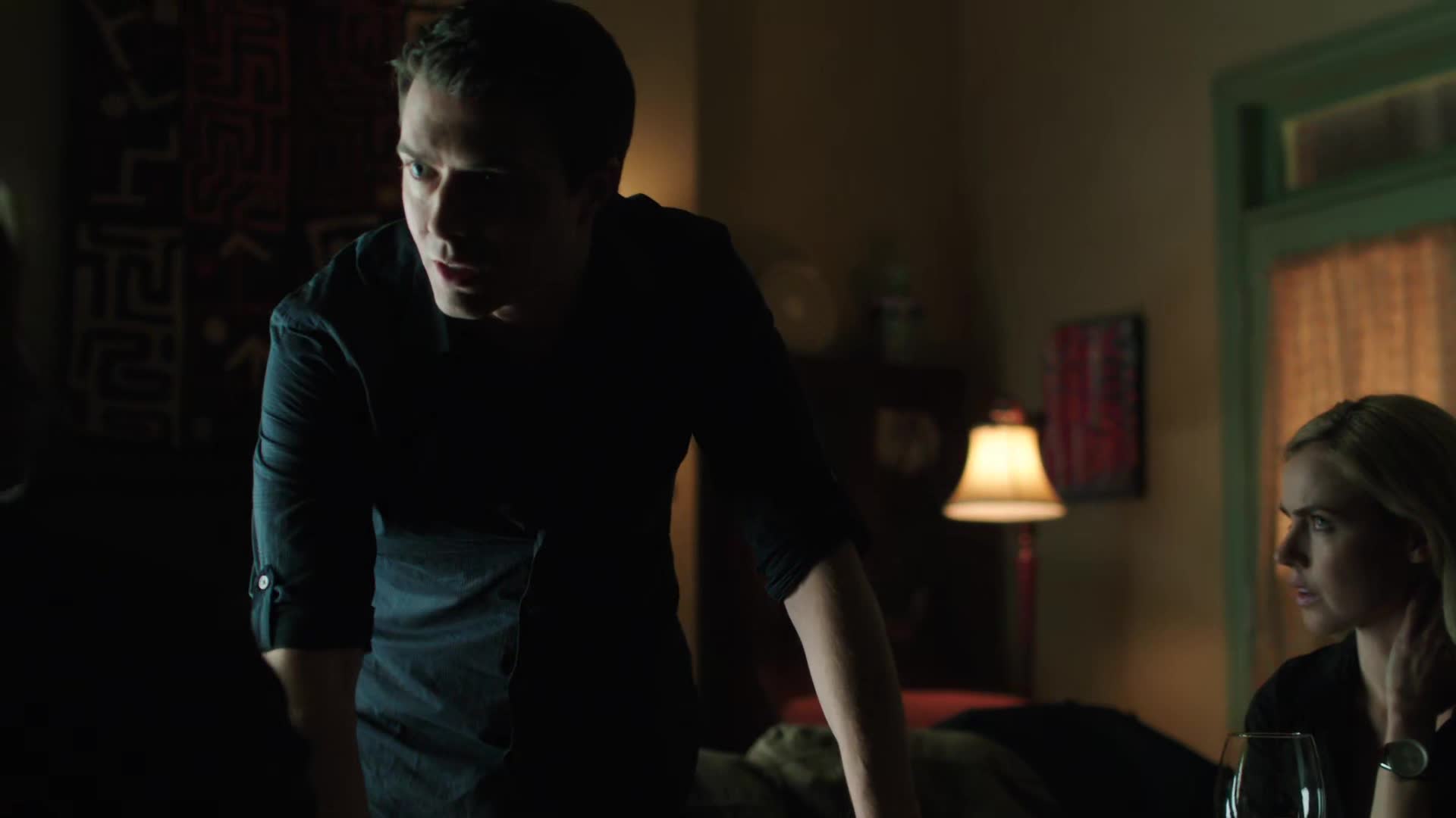 12 opic S01E10 13 2015 CZ dab 1080p Zásah shůry mkv