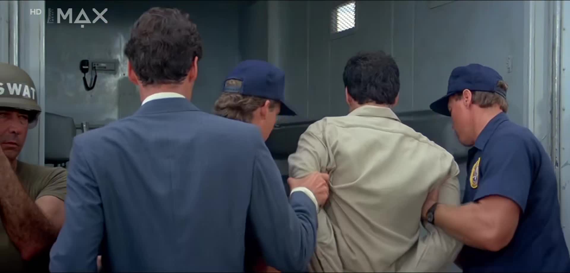 Povolení zabíjet (1989, 1080p) JackRIPper mp4