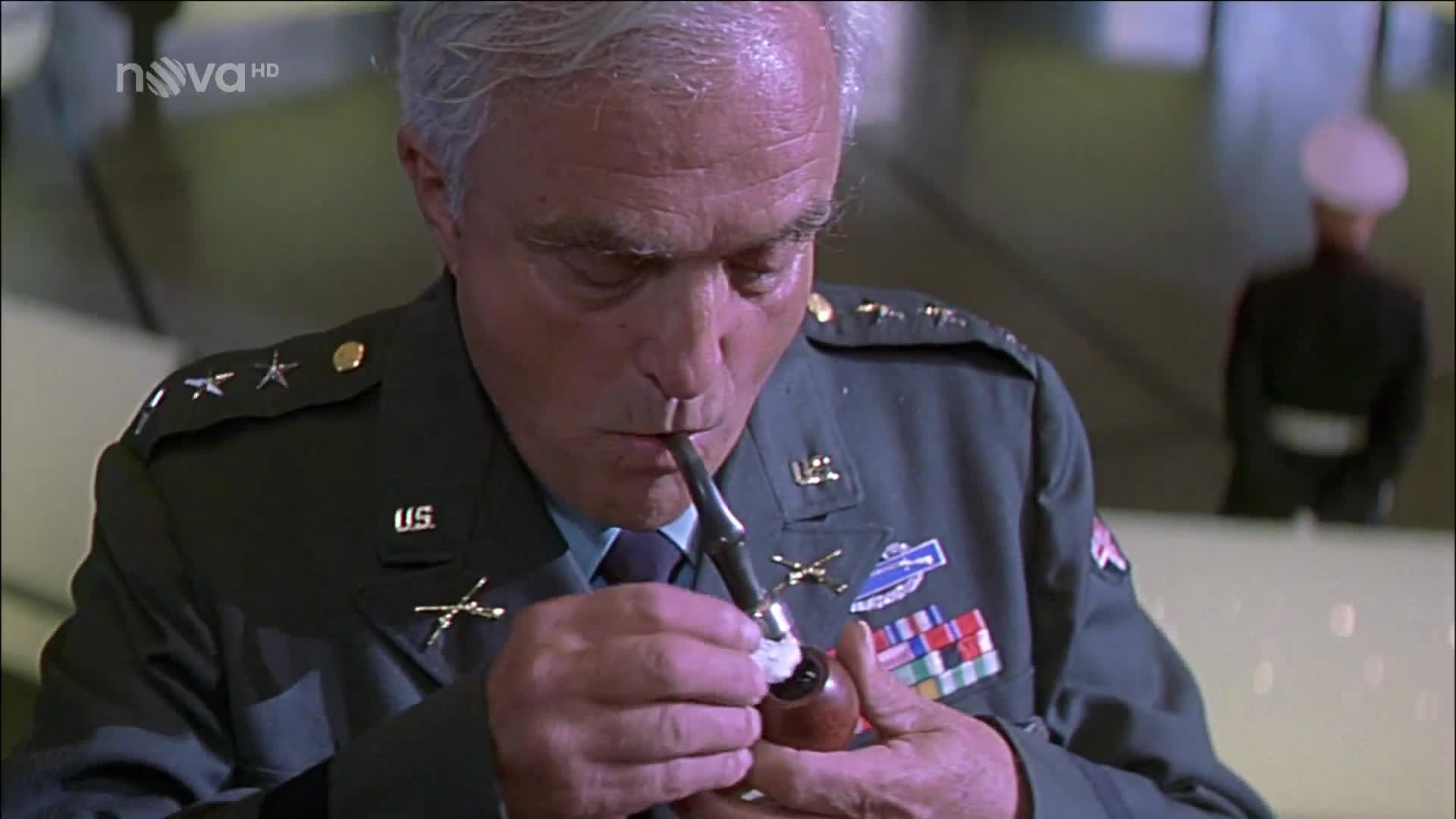 Mstitel beze jmena (1998) Nova Hd cz avi