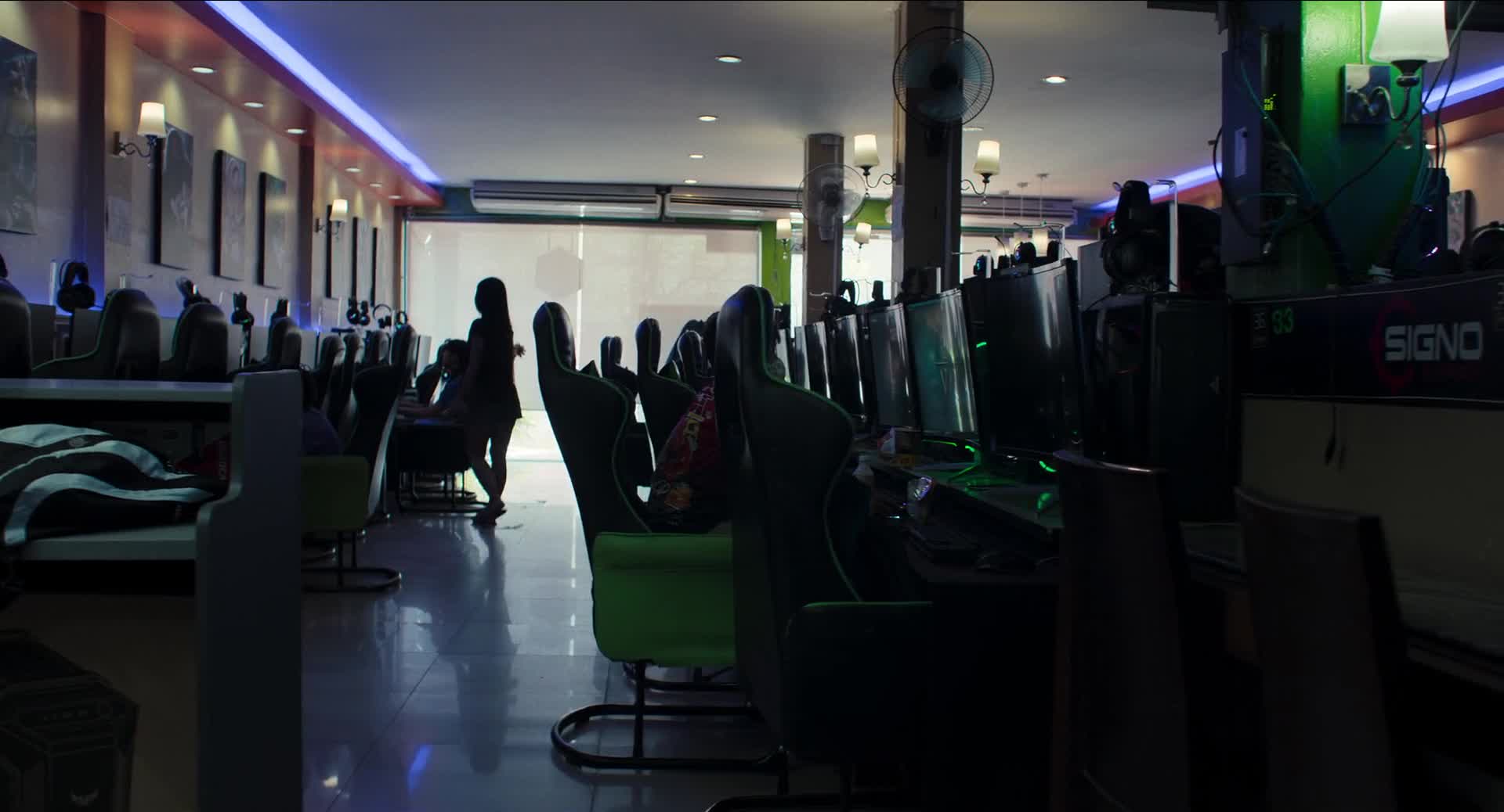 Červená linka   The Red Line 2026 1080p WEBRip x264 AAC5 1 CZ titulky mp4